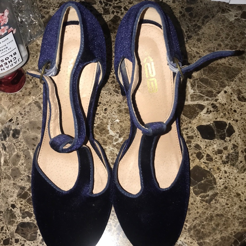 Deep blue velvet heels